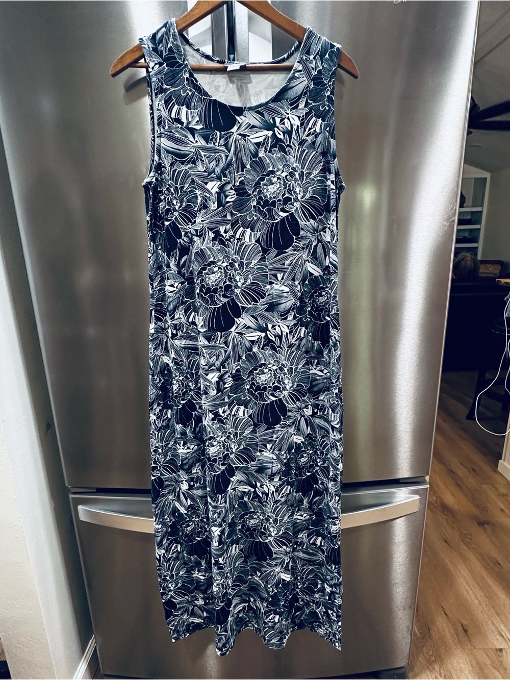 Chico's size 1/ Medium Blue and White Floral Sleeveless Maxi Dress